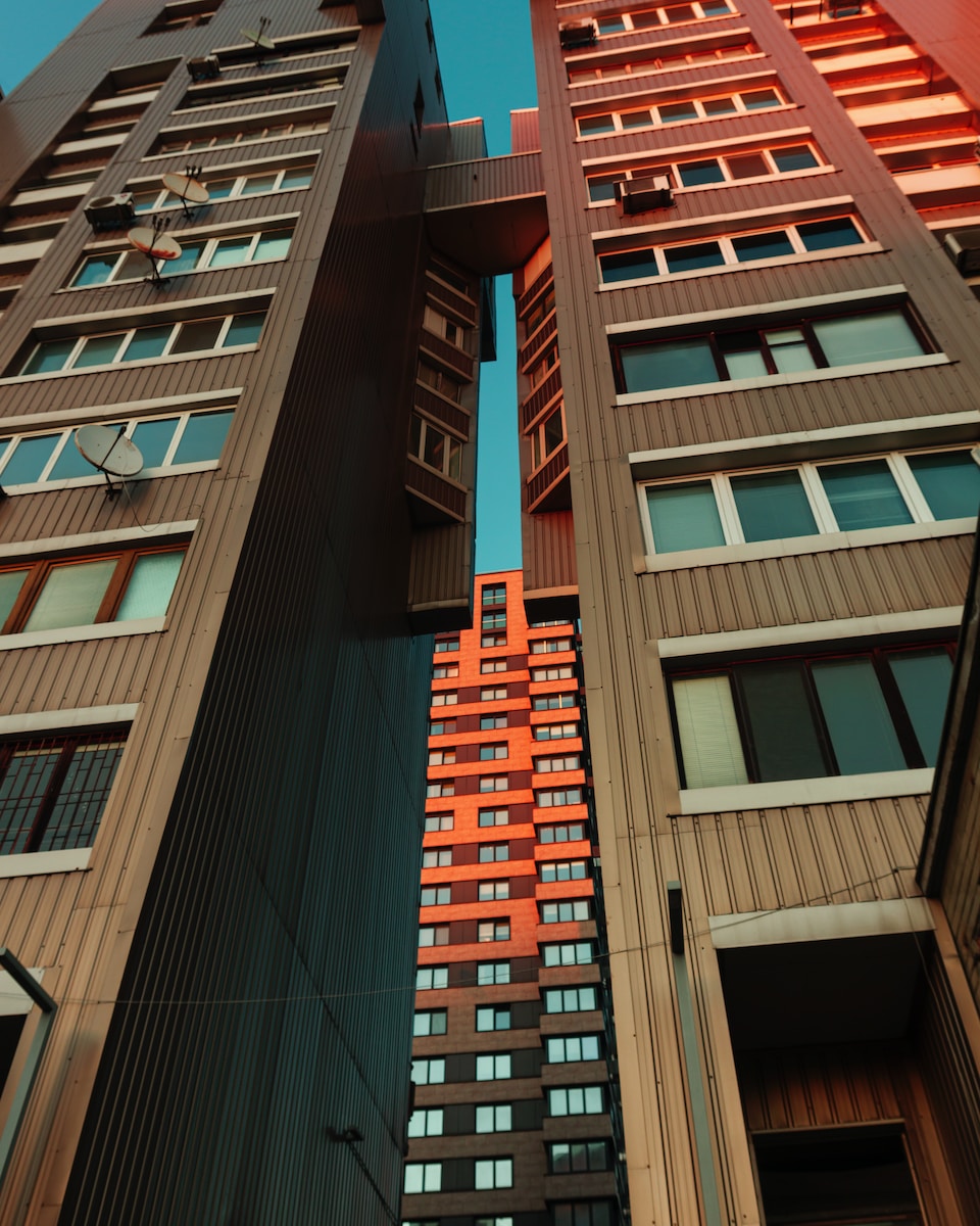 brown and white concrete building